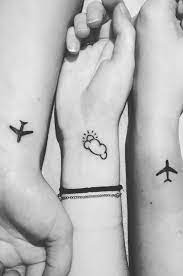 30 Free And Simple Small Tattoo Ideas For The Minimalist Cool Wrist Tattoos Wrist Tattoos For Women Wrist Tattoos