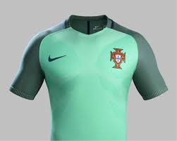 Sólo colnect empareja automáticamente los. Portugal Nike Home E Away 2016 Camisas E Chuteiras