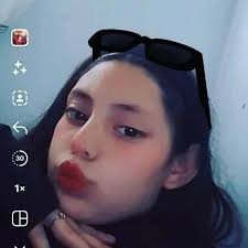 Lara samira (@lara.samira.maciel) • Threads, Say more