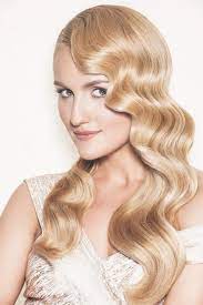 Vintage Hairstyles For Curly Hair 20 Hairstyles You Ll Wear On Repeat