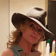 Philippa Jordan's Instagram, Twitter & Facebook