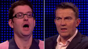 Bradley Walsh tells Chase contestant to go