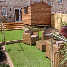 Feeling like you are in the garden but with all the comforts of being inside is a great benefit. Creating Interest In A Low Maintenance Garden Silverbirch Gardens