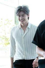 Lee jong suk | tumblr. Lee Jong Seok Gets On The Fuller Longer Hair Trend At Taiwan Fan Meeting A Koala S Playground Atores Atores Coreanos Ator