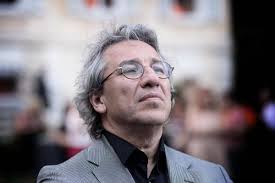 Can dündar kimdir, nereli soruları ve son dakika haberleri araştırılıyor. Can Dundar Can Dundar Kimdir