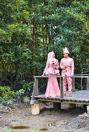 Tak kenal maka tak cinta. Sila Kenal Pasangan Elok Elok Tak Kenal Maka Tak Cinta Bila Dah Kenal Semakin Mesra Pesona Pengantin
