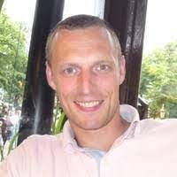 Robert Ronne's Instagram, Twitter & Facebook