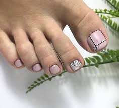 Do as the professionals do. 21 Glamorous Pedicure Designs For Women To Try 2021 Sheideas
