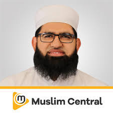 Adam Arend's Instagram, Twitter & Facebook