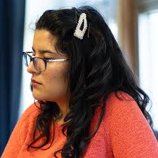 Leslie Alarcon's Instagram, Twitter & Facebook