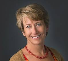 Danielle Howard's Instagram, Twitter & Facebook