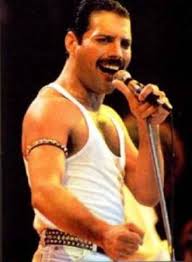 Risultati immagini per immagini freddie mercury