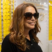 ✨ Tom Ford en Optical Cely. Diseño, lujo y actitud en cada mirada. 👓 👓  Examen de la vista con la Dra. Yvette Mercado 📞 787-335-0390 ✓ Aceptamos  TODOS los planes médicos*