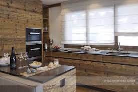 Finde Rustikale Kuche Designs Chalet Valbella Entdecke Die Schonsten Bilder Zur Inspiration Fur Die Gestaltung D Kuchen Rustikal Moderne Kuche Vorhange Kuche