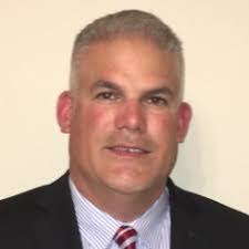 Scott Worthley's Instagram, Twitter & Facebook