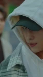 El Rey Eterno Monarca en el Bosque de Bambú