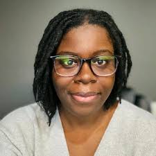 Best decision I made in 2021 was joining the PwC Family....as I close out  this year I look forward to the new year with my team!