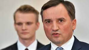 Skandalem nazwał też likwidację kary śmierci. Konwencja Solidarnej Polski Zbigniew Ziobro Zapowiada Ciag Dalszy Reform
