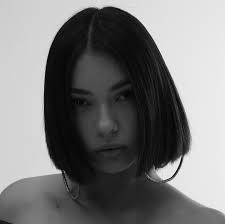 Corte Boneca técnica Maquina 🤌🏻 por Débora Cortes. Para nossa  @giovannacarneiro_