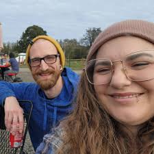 Ibanez Artcore AFB200 TK bass experiences and tuners