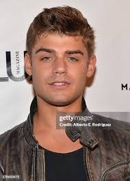 Garrett Mathis's Instagram, Twitter & Facebook