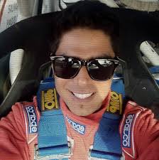 Calling customer care number of a company; Jcx1xsfgidj 9m