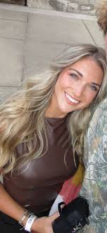 A lot of people say I look like dr house/hugh Laurie. So much so I made  this comparison nearly 10 years ago.