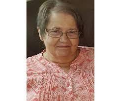 Glenda Stapleton's Instagram, Twitter & Facebook