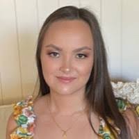 Alexandra Rush's Instagram, Twitter & Facebook