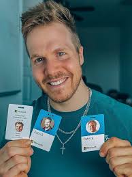 💔 I'm one of the 15,000+ employees who've been laid off by Microsoft in  less than 2 months I woke up to an ominous “business critical update”  meeting invite from my VIP