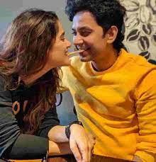 Priya Bapat Biography Age Height Husband More Jabbar patel's film dr baba saheb ambedkar as young r.amabai. priya bapat biography age height
