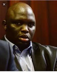 MEGA Pastor Jamal Bryant called us Coons , Runaway Slaves and Uncle Toms  for attending black history at the White House. He was also mad that I wore  a Bow Tie and