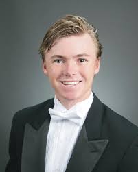 Escorts play role in rose queen's coronation ceremony