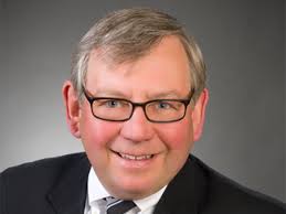 CBRE Group adds jobs to keep up with growth