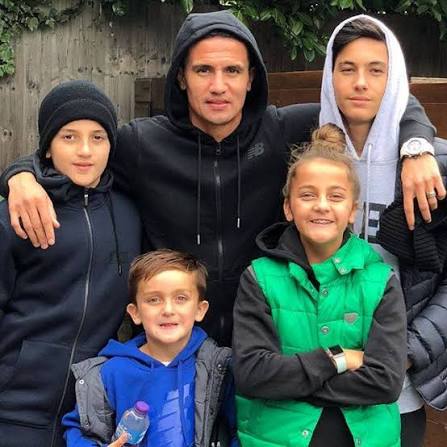 Tim - 🙌🏼💙😘 back with the family @bekcahill1508 @kyahtimcahill @shaetc17  @siennaavaalofa #CRUZTIMCAHILL | Facebook