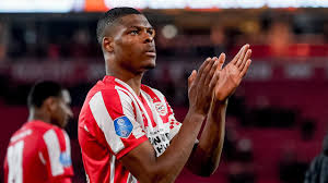 View denzel dumfries profile on yahoo sports. Psv Player Dumfries About Heavy Time You Normally Only See This In Tv Series Teller Report