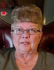 Diana Krys's Instagram, Twitter & Facebook