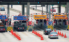 Bursae adalah kantong kecil berisi cairan pelumas yang terletak pada persendian di seluruh bagian tubuh, termasuk sendi bahu. Road Signs In Malaysia What Do They All Mean Expatgo