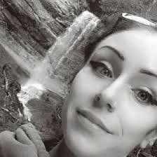 Amber Lafreniere's Instagram, Twitter & Facebook