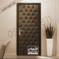 حول بابك العادي إلى باب عازل للصوت Home Room Design Home Decor Decals Home Decor