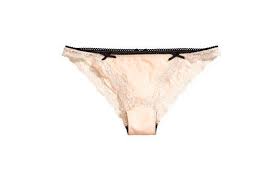 Between the combination of the anatomy and absolutely wonderful conditions, the shape is supposed to look like the looking for more camel toe? Camel No Underwear Is Here To Save Us From The Dreaded Camel Toe Huffpost Canada Style