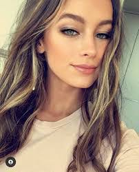 Alexandra Jade's Instagram, Twitter & Facebook