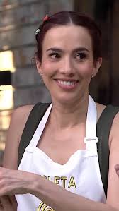 Después de la tempestad llega la calma y hoy Violeta Bergonzi y Michelle  Rouillard fueron testigos de ello en #MasterChefCelebrityColombia 👏😍  ¡Bien jugado, reinas del pipián! 🔥 #MasterChefCelebrity