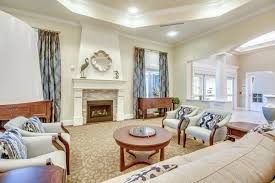The dining room staff was very nice. Discovery Village At Sarasota Bay Bradenton Fl Reviews Senioradvisor