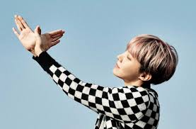 Music And Lyrics Airplanes Seoulbeats Geuttae nareul dasi gieokhae memareun ttangi nal bultaeul ttae jeo pureun haneul bomyeo ttwieossne n. music and lyrics airplanes seoulbeats