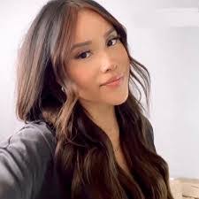 Daniela Castro's Instagram, Twitter & Facebook