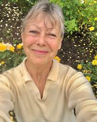 ha edith jeez hurry up with the beer ha