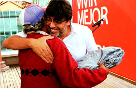 He is a member of the communist party of chile, and currently serves as the mayor of recoleta. Daniel Jadue El Alcalde Que Llego Para Revolucionar Chile