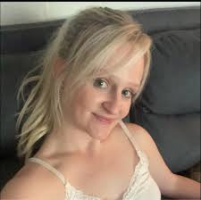 Best local wedding cake and cupcake shops