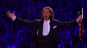 A primeira música promocional de army squad foi disponibilizada há alguns dias, e é um mosaico sonoro perfeito sobre as peripécias enfrentadas pela camada mais baixa da sociedade angolana. Conquest Of Paradise Vangelis Andre Rieu Youtube